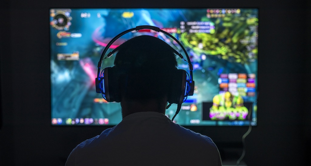 How to Protect Your Identity When Gaming