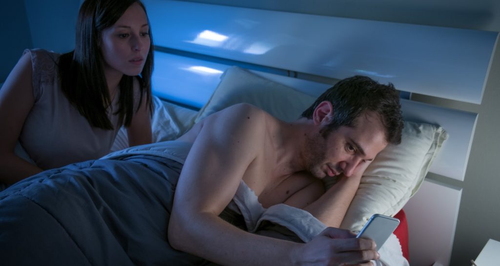 Partner secretly on dating site