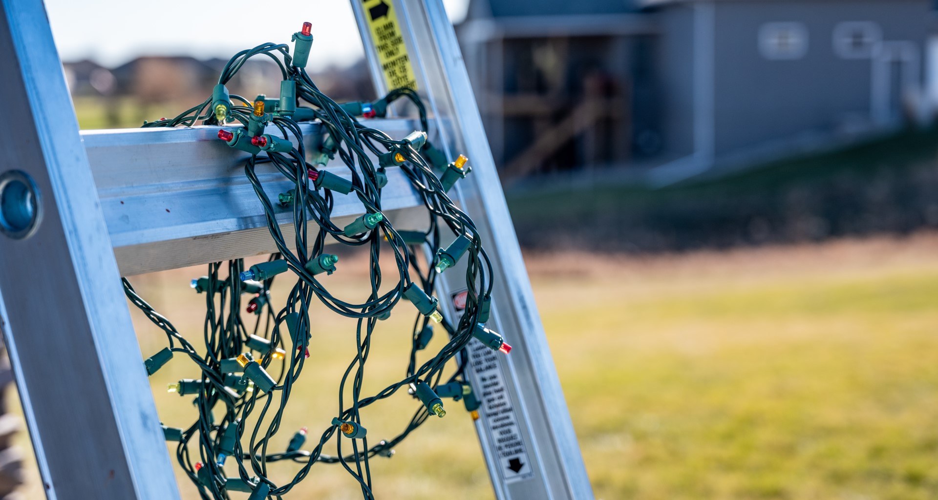 7 Christmas Safety Tips for Your Entire Family  The PeopleFinders Blog